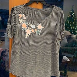 3 shirts for $10 - LOFT Size M Tee